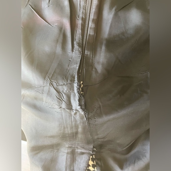 Ann Taylor Loft Houndstooth Wool Pencil Skirt - Picture 8 of 8